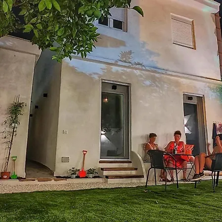Casita Naif En A 30 Metros De La Playa *