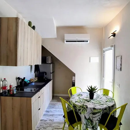 Casita Naif En A 30 Metros De La Playa Homestay
