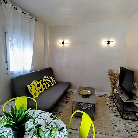 Casita Naif En A 30 Metros De La Playa Torre Del Mar
